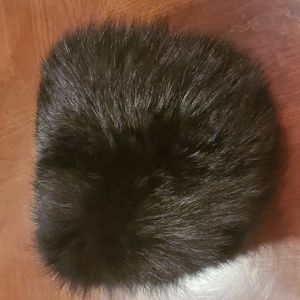 Fox fur hand muffler